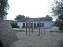 GrundschuleSpielplatz3.jpg